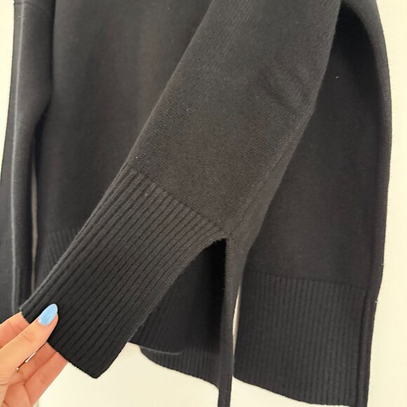 NWT Canada Goose Ladies Copal Cashmere Turtleneck Sweater In Black Sz Medium - Picture 6 of 10